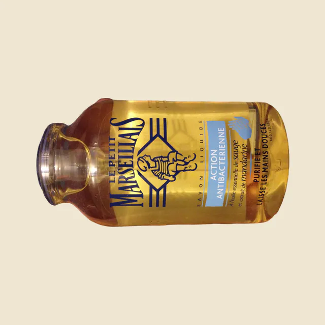 Savon liquide action antibactérienne à l'huile essentielle de sauge et extrait de mandarine