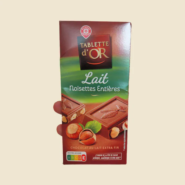 Chocolat lait noisettes