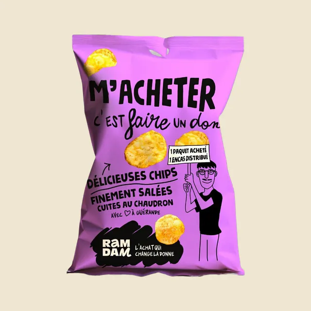 Chips finement salées