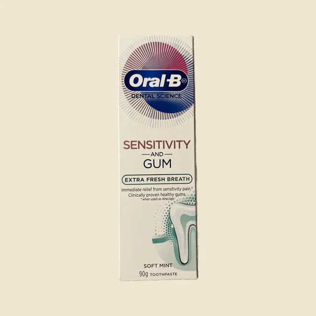 Oral-B SENSITIVITY AND GUM