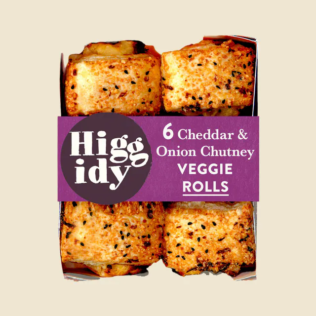 Cheddar & Onion Chutney Rolls